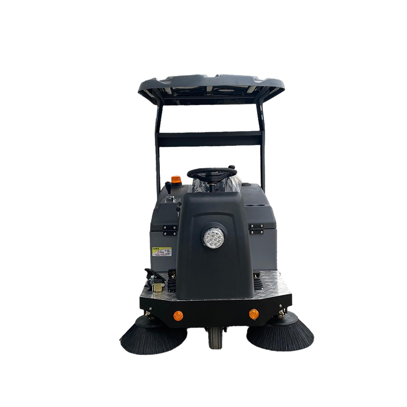 Electric Three-Wheeled Sweeper